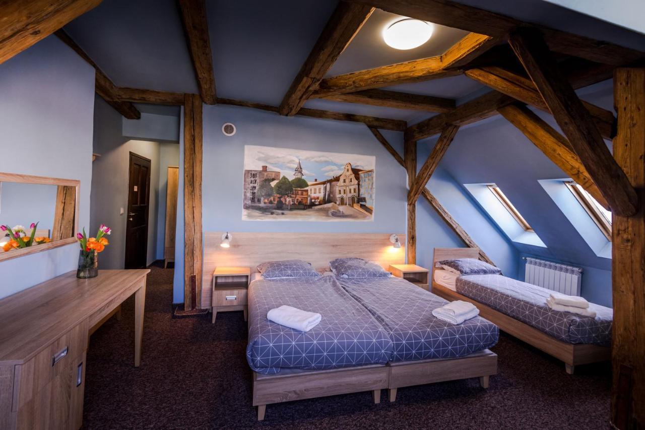 Rynek 7 - Aparthotel 2*